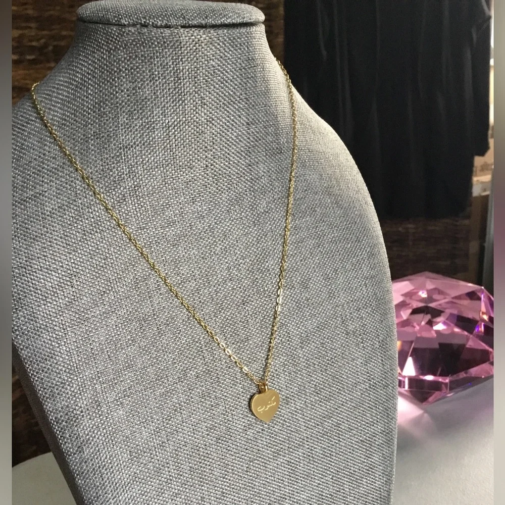 NOMINAL LETTER  HEART CHARM 18K GOLD NECKLACE NWOT NO BOX NO DUST BAG - Picture 8 of 15